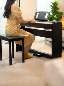 Beginner Friendly Portable Digital Piano 88 keys