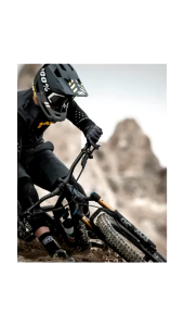 Ride 100% TRAJECTA W/ FIDLOCK® All Mountain/Enduro helmet | 100% | enduro helmet | downhill helmet
