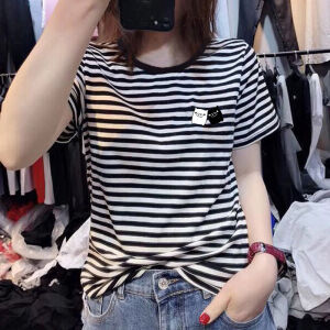 เสื้อยืดคอกลมแขนสั้นผ้าฝ้ายลายทางสีดำขาวทรงหลวมสำหรับผู้หญิงในช่วงฤดูร้อน แฟชั่นสตรีท เสื้อยืดคอตตอนแท้ 2021