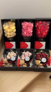 ของขวัญวาเลนไทน์ ช่อดอกไม้ประดิษฐ์ ดอกกุหลาบสบู่หอม [มีหลายแบบให้เลือก]