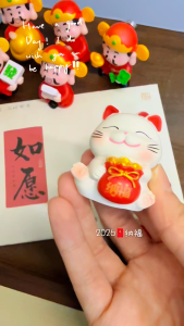 【2026 New Year Refrigerator Magnet】Maneki-neko Resin 3D Refrigerator Magnet Creative Magnetic Sticker Mascot Ornament