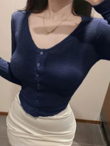 เสื้อยืดแขนยาวคอต่ำเซ็กซี่สำหรับผู้หญิง ทรงเข้ารูป ป้องกันรังสียูวี แฟชั่นฤดูใบไม้ร่วง/ฤดูหนาว เสื้อชั้นใน เสื้อชั้นใน