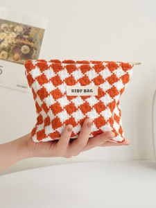 Portable Small Makeup Bag Grid Lipstick Zipper Bag Cosmetic Storage Travel Toiletry Bag High-End Plaid Pattern for Everyone
