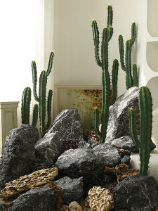 Decorative Simulated Stone for Garden and Yard