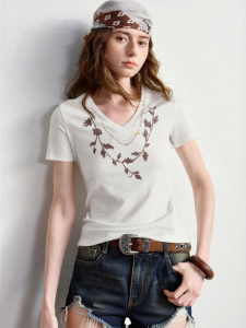 Toyouth | Cool Feeling Boho Style Necklace Embroidered T-Shirt Women