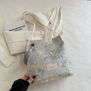 กระเป๋าสะพายไหล่ผู้หญิงแบบถังปักลายสไตล์จีนใหม่ กระเป๋าสะพายประจำวันสำหรับผู้หญิง กระเป๋าสะพายไหล่แบบลำลองขนาดใหญ่