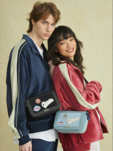 Champion | Fall/Winter Fashion Crossbody Bag