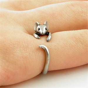 Huitan Vintage Mouse Animal Finger Ring for Women Antique Silver Color Gothic Knuckle Rings Fancy Gift 2023 Hot Jewelry