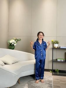 ชุดนอนเด็ก ผ้าไหมน้ำแข็ง ชุดอยู่บ้าน เด็กชายและเด็กหญิง ผ้าไหม ชุดผ้าไหมฤดูร้อน