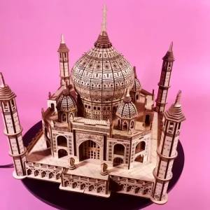 Taj Mahal 3D Wooden Jigsaw Puzzle Model an Ideal Festive Gift for Halloween Christmas and Birthdays.