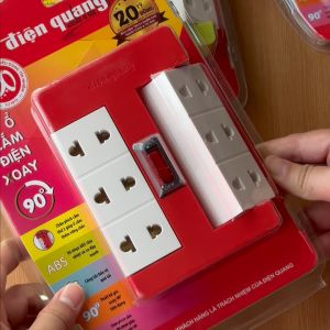 Ổ Cắm Xoay 90° Điện Quang ĐQ ESK RT 6 (6 Lỗ) bảo hành 12 tháng thích hợp không gian hẹp
