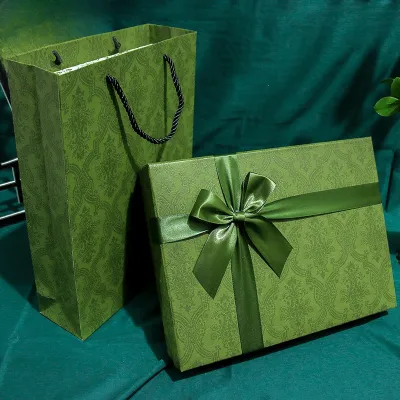 Large Size Empty Gift Box Creative Birthday Clothes Present Box Small European Style Card Paper Box Style Gift Packaging