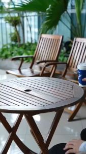 STAND PHONE HOLDER + KACA STAND HANDPHONE KACA - MIRROR PHONE STAND HD-47 / AUTOMATIC FLIP HOLDER STAND HP