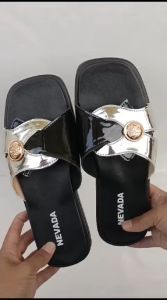 Sandal Wanita Kekinian Terbaru 2024 Sendal Cewek Korean Style Terlaris