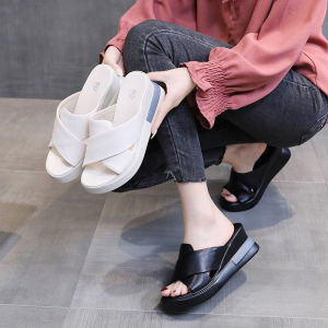 COD外贸坡跟拖鞋女2024夏季鱼嘴高跟外穿松糕沙滩鞋时尚增高妈妈凉拖Model baru dengan penghantaran bebas