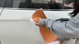 (ส่งจากไทย) สติ๊กเกอร์ติดผนังปิดหน้าต่างรถยนต์รูปทรงผ้าพันแผล สติ๊กเกอร์ติดรถ  ไฟตกแต่งรถยนต์ สติ๊กเกอร์ส่วนบุคคล สติ๊กเกอร์ปิดรอยขีดข่วน