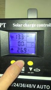 MPPT Solar controller solar charger controller 30A/ 60A/80A/100A 12V 24V 36V 48V AUTO Battery Charger with LCD