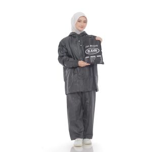 KDR JAS HUJAN ANTI REMBES ELASTIS SETELAN JAKET & CELANA BAHAN PVC 025 by KDR