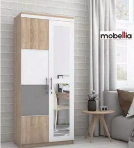 Lemari Pakaian minimalis.