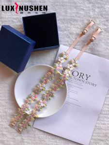 Exquisite Embroidered Lace Edged Strapless Bra Band Adjustable Shoulder Strap Invisible Underwear Band for Dresses And Vest