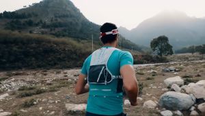 Balo leo núichạy trail Inoxto I585Anhiều ngăn đựng điện thoạichìa khóagelmuốigậy trailáo khoác