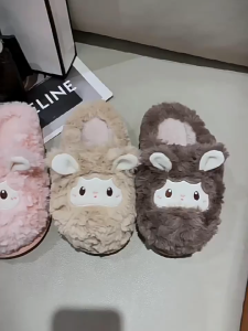 Cartoon Lamb Novelty Slippers Plush Warm & Cozy Indoor Slipper Bedroom Fuzzy Slippers For Women Mens