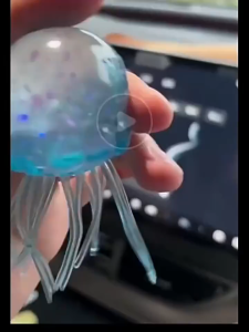 HOT SALEJellyfish Squeezable Tactile Stress Relief Toy / Beach Play Octopus Toy / Outdoor Parent-Child Interactive Products / Squeezable Realistic Octopus for Stress Relief/水母捏捏乐触觉解压玩具