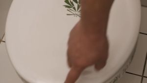 [HCM] Viên tẩy bồn cầu Denkmit khử mùi hôi sạch mảng bám vi khuẩn hộp 16 viên nhập khẩu Đức