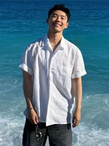 White Ice Silk Short Sleeve Mens Shirt Summer Thin Holiday Style Sun Protection Outerwear Trendy Brand High-End Half Sleeve Shirt