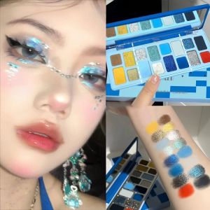 Cool Summer Smoky Blue Eyeshadow Palette
