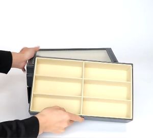 กล่องใส่แว่นตา 12 ช่อง 2ชั้น กล่องแว่นตา กล่องเก็บแว่นตา ที่ใส่แว่นตา PUหนังสีดำ ชั้นวางแว่นตา 12 ช่อง กล่องของขวัญ