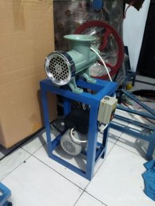 mesin giling daging bumbu2 kacang pelet+dinamo 1/2 pk / engine bensin 6.5 hp