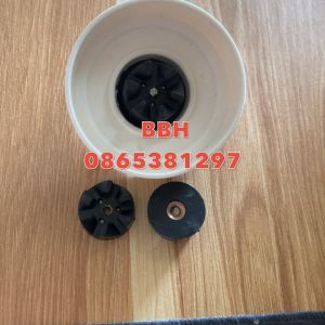 Vấu cao su - Bánh răng dưới dao máy xay BlueStone.bbh