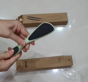 HÀNG Y HÌNH - Cây chà gót chân chà da chết da sừng có tay cầm chắc chắn tiện lợi