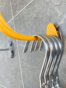 Wall-Mounted Clothes Hanger Organizer Rack Multi-Functional Storage Shelf for Balcony No Drilling Required Plastic Coat Hooks