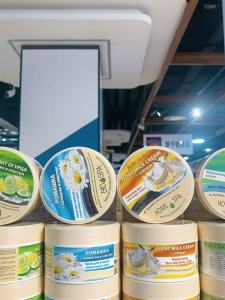 Belle Jardin Imported from Poland Sheep Oil And Milk Cream Hand And Body Lotion Moisturizing And Anti-Dryness Repair And Elasticity