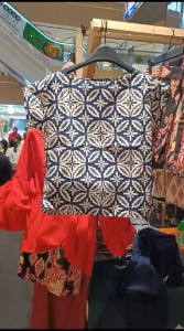 BOAT NECK BLOUSES / BATIK BLOUSE