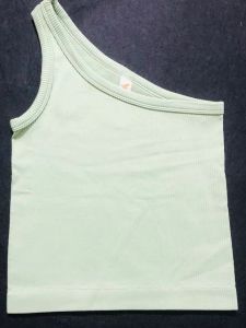 Sporty Shoulder Baring Tank Top Womens Moisture Wicking Nylon Short Crop Top Belly Baring Outerwear Fashionable Trendy Girl