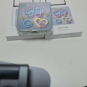 🌈พร้อมส่งทุกวั🚀 Samsung Galaxy Z Flip6 Flipsuit Case EF-ZF741 Galaxy Z Flip 6 Smartphone Cove Transparent (ฟลูออเรเซนซ์ดิจิตอล)