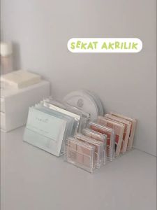 Kotak Penyimpanan Lipstick 8 Slot Kosmetik Vertical Acrylic Storage Box Eyeshadow