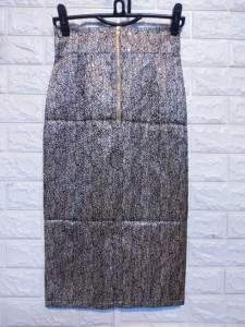 กระโปรงทรงดินสอ เอวสูง รัดรูป ซิปหลัง แหวกหลัง สวยมาก ปักลาย ติดกลิดเตอร์วิ๊งๆ ผ้ามีซับใน