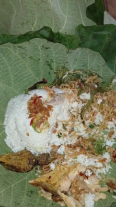 1 Kg Daun Jati Segar / 500 Gram Daun Jati Untuk Bungkus Makanan