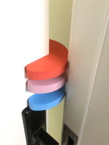 Baby Safety Door Stop Auto-Close Door Gap Prevents Finger Pinches Child Proof Door Closer round Arc Shape Universal Fit