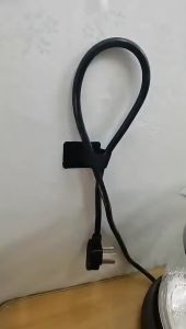 Johor Seller | (2 pcs) Velcro Tape Cable Winder Cable Organizer Magic Sticker Adhesive Strap Ties Wire Manager Wall Drop Wire Holder数据线魔术贴