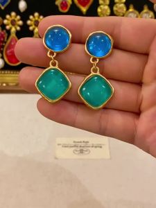 Mediaeval Style Resin Dangle Earrings Retro Geometric Circular Earrings Fashionable Temperament Woman Party Accessories K
