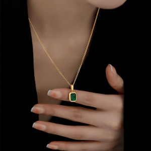 BESFOME women vintage emerald green gemstone diamond rectangle stainless steel gold necklace jewelry