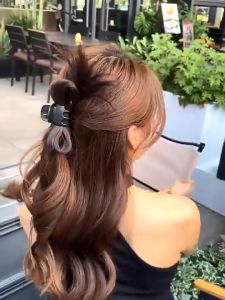 [พร้อมส่งในไทย] กิ๊บหนีบผมปลอมแฟชั่นเกาหลี หนีบผมครึ่งหัว มีความหนา ธรรมชาติ เพิ่มวอลลูฟู สไตล์เกาหลี ราคาถูกต้อง