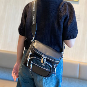 กระเป๋าสะพายข้างทรงสะพานม้าแบบลำลองสำหรับผู้หญิง กระเป๋าสะพายข้างแบบสะพายไหล่กว้างแบบลำลอง กระเป๋าสะพายข้างทรงครึ่งวงกลม