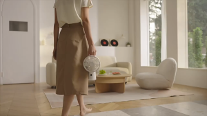 Rechargeable Desk Fan Mobile Mini Electric Fan Portable USB Charging Outdoor Camping Fan with Night Light Office Home Bedroom Cooling Fan