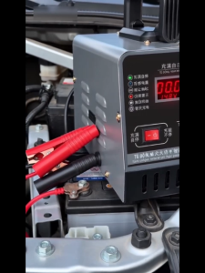 Máy Sạc Bảo Dưỡng Ắc Quy Ô Tô 12V/24V - Sạc Nhỏ Giọt Thông Minh Tự Ngắt Cảnh Báo Đấu Ngược